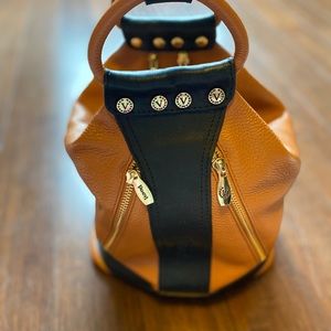 Valentina Large Leather Bucket Bag